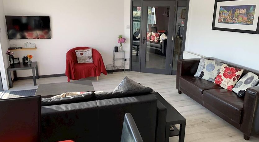 Photo of 3 Bed in Portballintrae