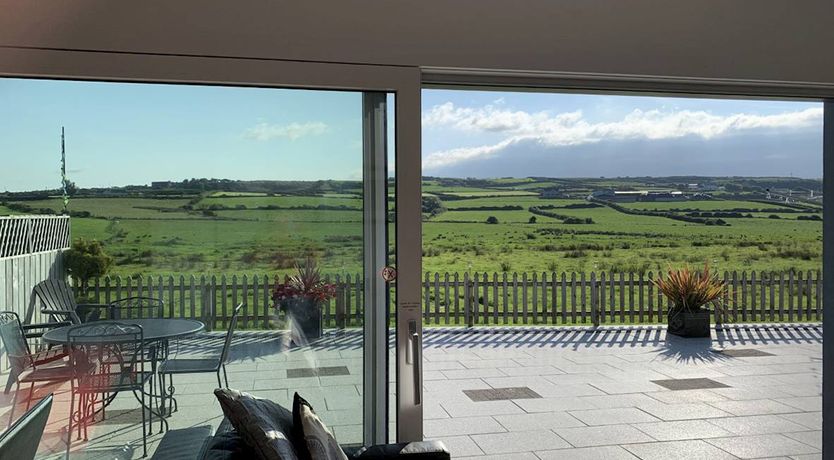 Photo of 3 Bed in Portballintrae