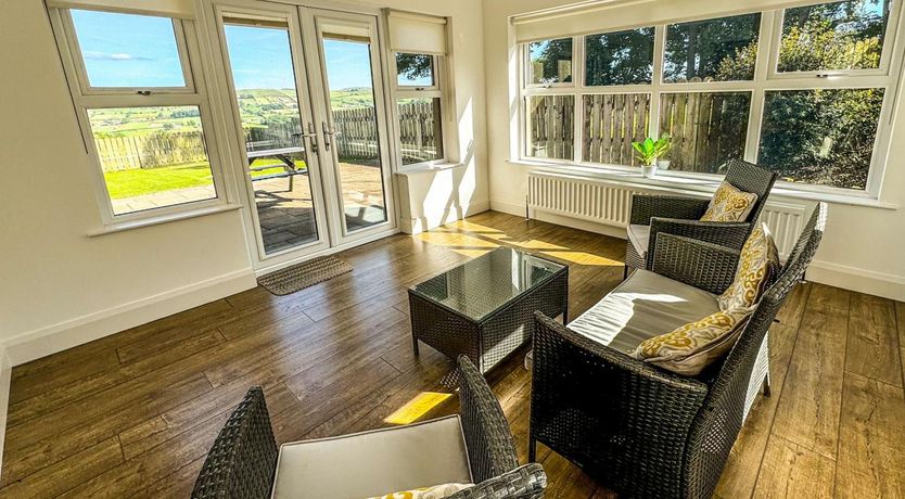 Photo of 4 Bed in Glenarm