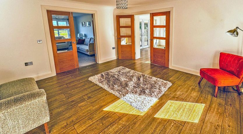 Photo of 4 Bed in Glenarm