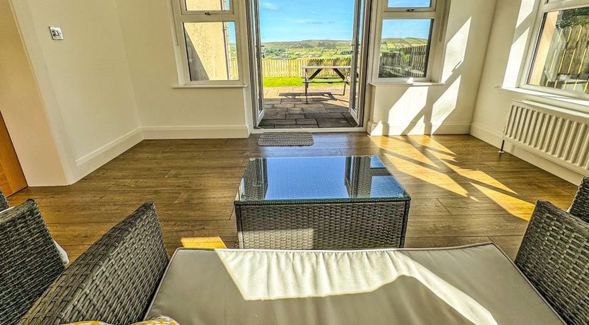 Photo of 4 Bed in Glenarm