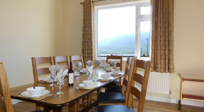 Photo of 5 Bed in Achill Sound