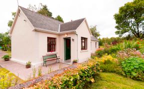 Photo of 2 Bed in Curry