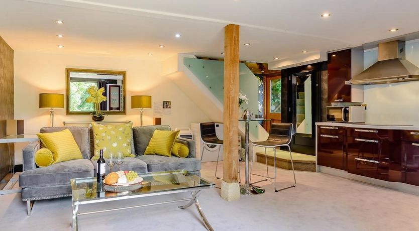 Photo of 1 Bed in Bicester