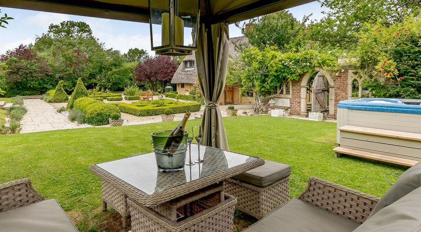 Photo of 1 Bed in Bicester