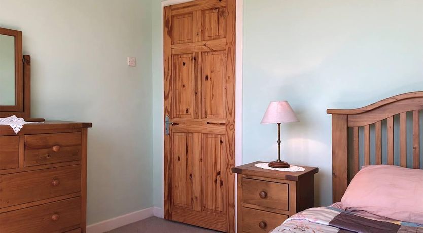 Photo of 5 Bed in Clifden