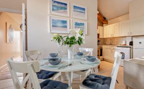 Photo of 2 Bed in Sedgehill