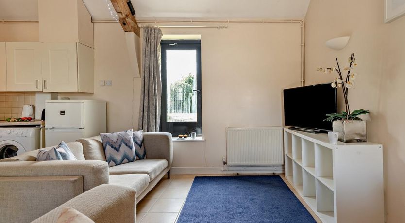 Photo of 2 Bed in Sedgehill