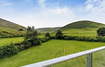 1 Bed in Biggar Holiday Home