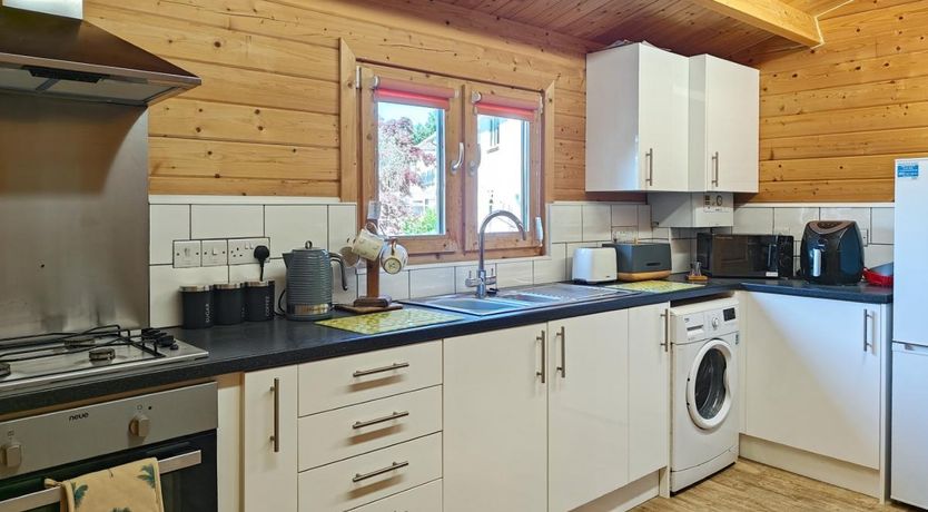 Photo of 2 Bed in Taunton