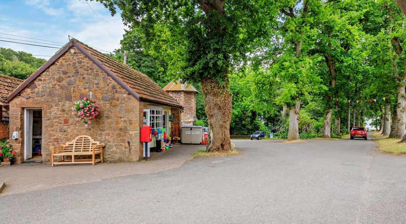Photo of 2 Bed in West Quantoxhead