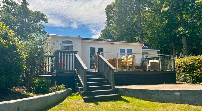 Photo of 2 Bed in West Quantoxhead