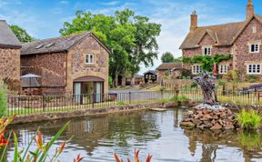 Photo of 3 Bed in Taunton