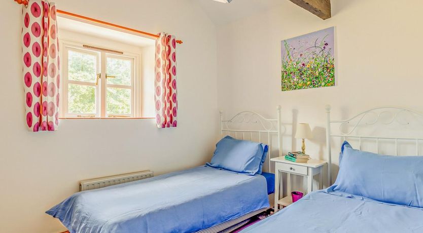 Photo of 3 Bed in West Quantoxhead