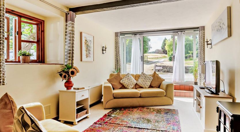 Photo of 3 Bed in West Quantoxhead