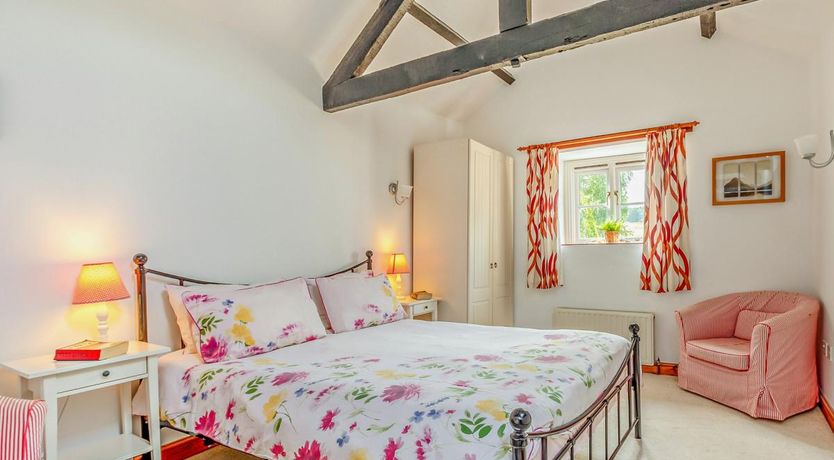 Photo of 3 Bed in West Quantoxhead