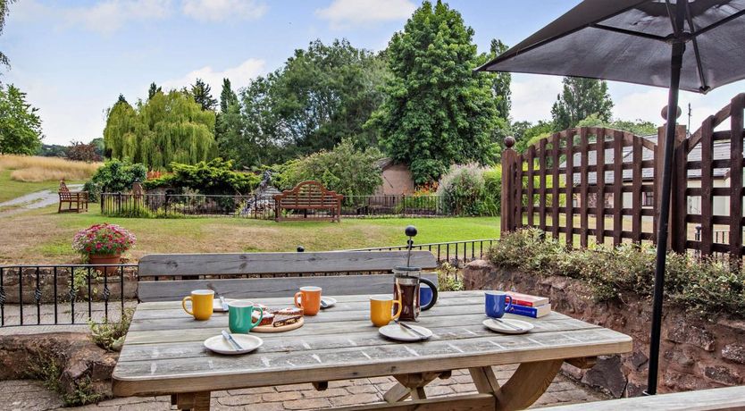 Photo of 3 Bed in Taunton