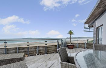 2 Bed in Tenby Holiday Home