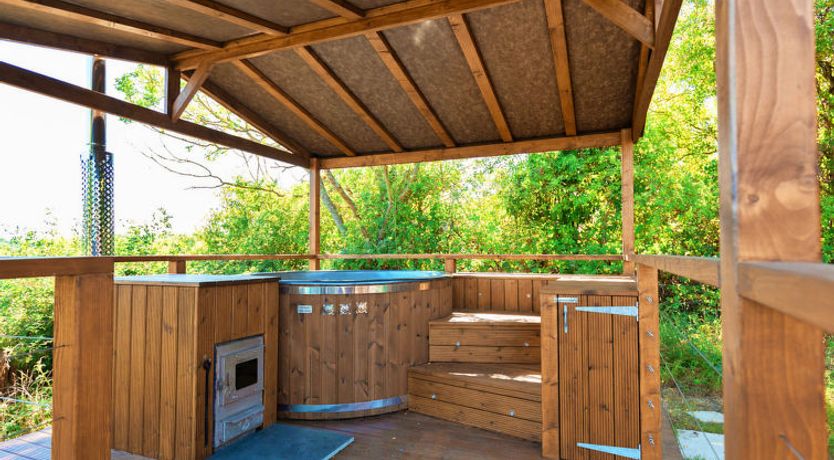 Photo of Scotney Luxury Dome