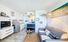 Photo of L'Equateur Apartment 4
