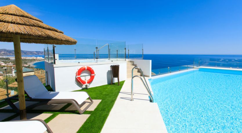 Photo of Bayviewhill Luxury free Spa & Padle