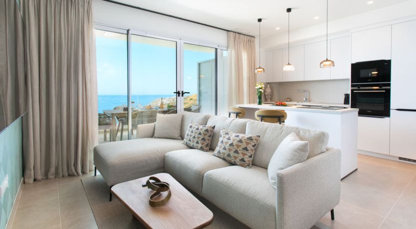 Photo of Bayviewhill Luxury free Spa & Padle