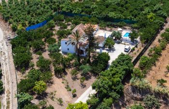 Villa Chirimoya Holiday Home