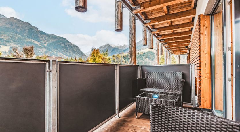 Photo of Tom & Jeri (Top 2)