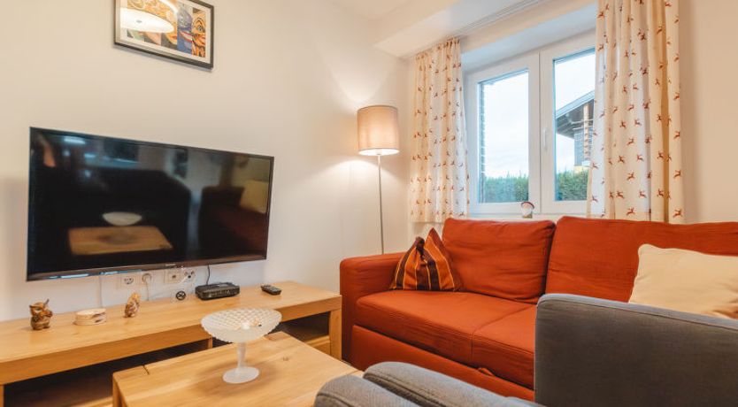 Photo of Tom & Jeri (Top 2)