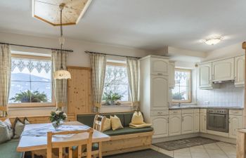 Lodron Holiday Home