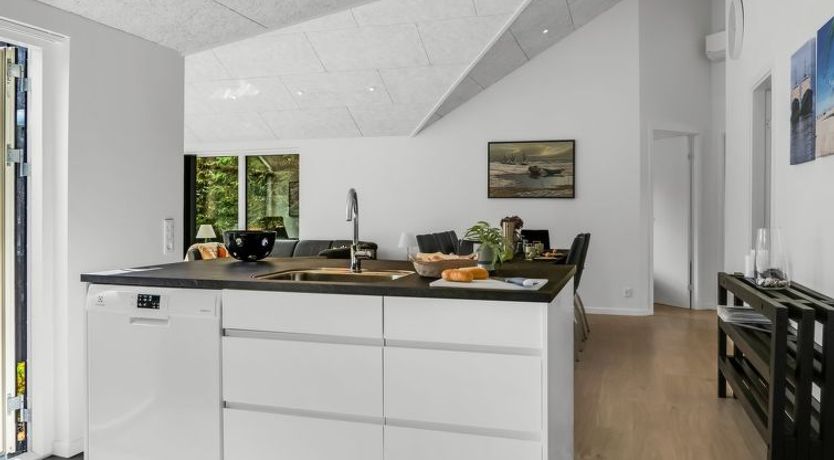 Photo of "Abiorn" -  from the sea