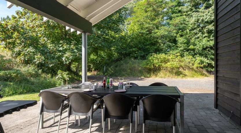 Photo of "Ralda" - 590m from the sea