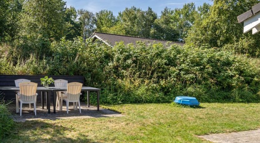 Photo of "Ralda" - 590m from the sea