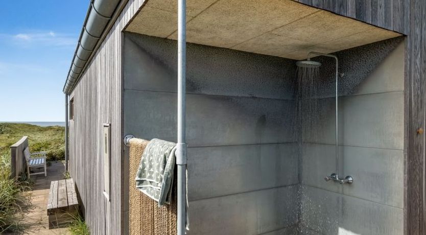 Photo of "Friede" - 100m from the sea