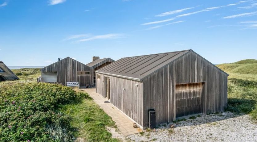 Photo of "Friede" - 100m from the sea