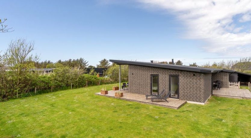 Photo of "Dietke" - 650m from the sea