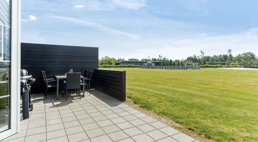 Photo of "Mattheus" - 900m from the sea