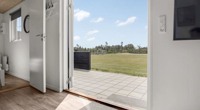 Photo of "Mattheus" - 900m from the sea