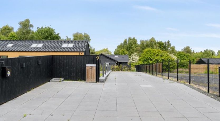 Photo of "Pauliina" - 1.1km from the sea