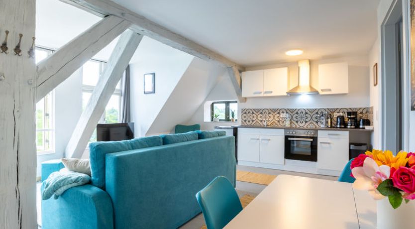 Photo of King George III Apartment 7