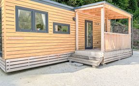 Photo of Tiny Haus Vierseenblick Nummer 4 Holiday Home 4