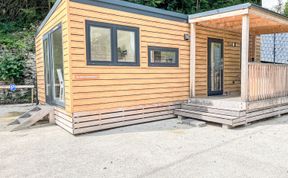 Photo of Tiny Haus Vierseenblick Nummer 3 Holiday Home 3