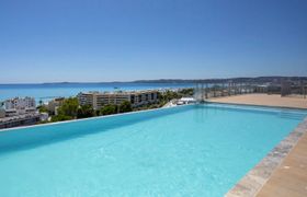 Photo of seaside-view-apartment