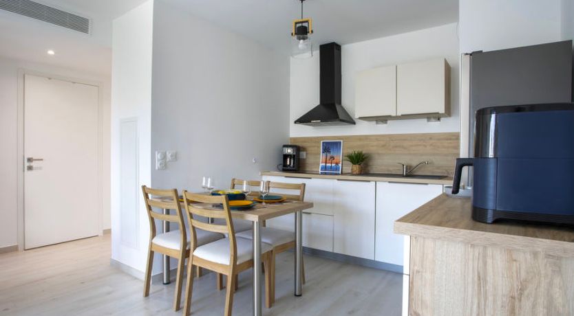 Photo of Seaside View Apartment 2