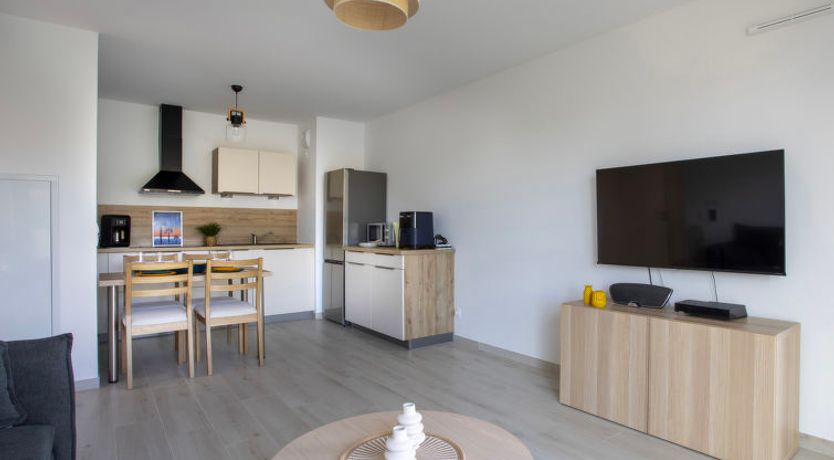 Photo of Seaside View Apartment 2