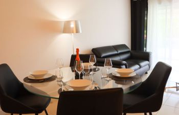 Cristal Croisette Apartment 5 Holiday Home