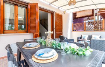 Rais 13 Holiday Home
