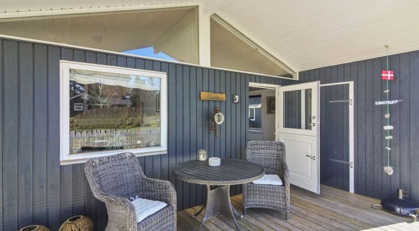 Photo of "Fridhild" - 875m from the sea