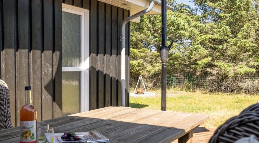 Photo of "Gun" - 450m from the sea