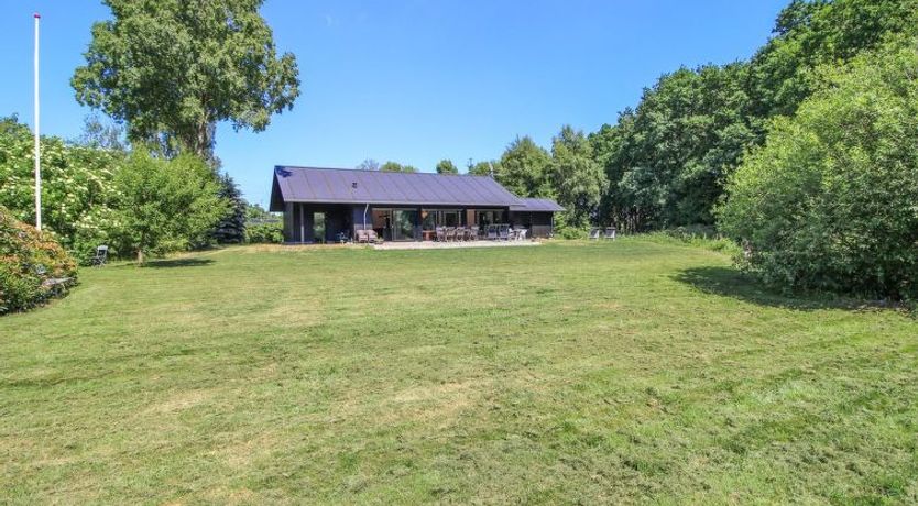 Photo of "Rufina" - 850m from the sea